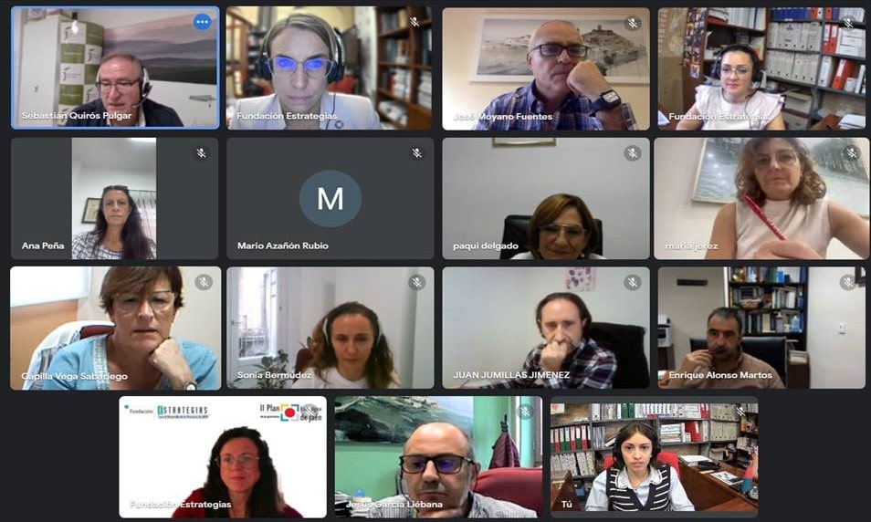 Con los interlocutores e interlocutoras de los Patronos de la Fundación “Estrategias” para planificar las Comisiones de Trabajo del Plan Estratégico Provincial de Lucha contra el Cambio Climático y la Sostenibilidad Ambiental, que impulsa la Diputación Provincial de Jaén (20/10/2022)