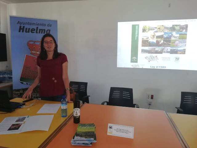 Intervención de Rosa Torres (P.N. Sierra Mágina), dentro de la mesa redonda del X Curso de Planificación Estratégica y Desarrollo Rural