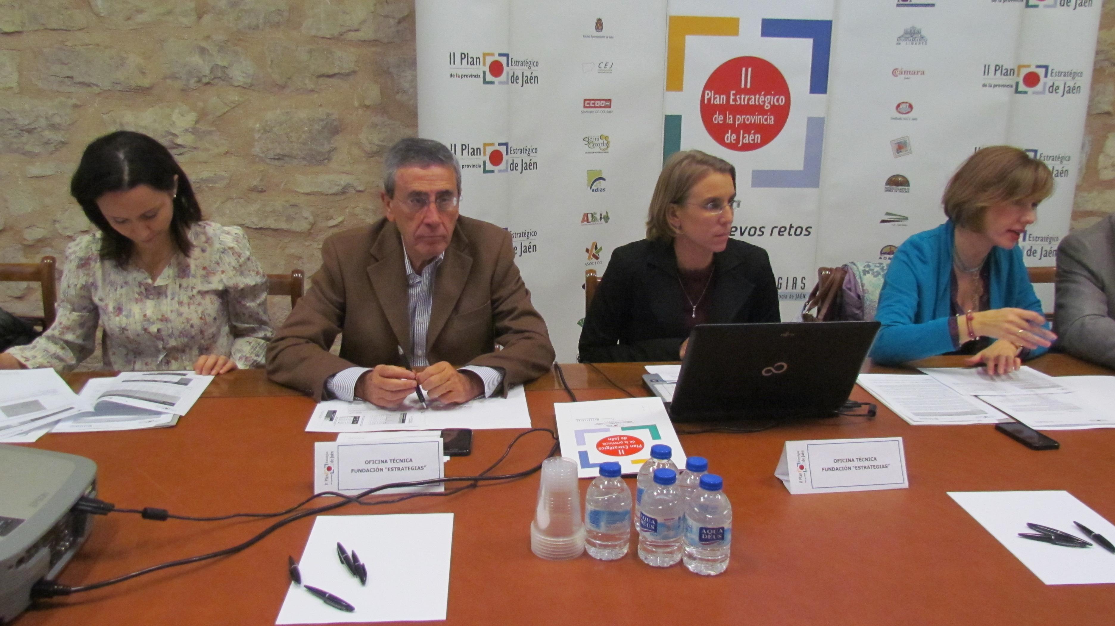 Sonia Bermúdez (Diputación), A. Martín Mesa e I. Herrador (Of. Téc. Fundación) y M. A. Velasco (Diputación)