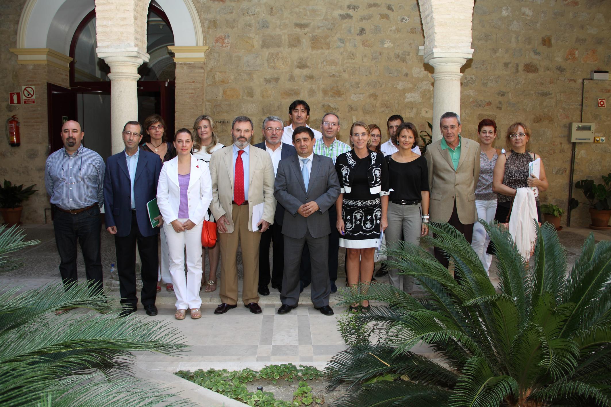 Comisionados, Secretarios y representantes de la Fundación