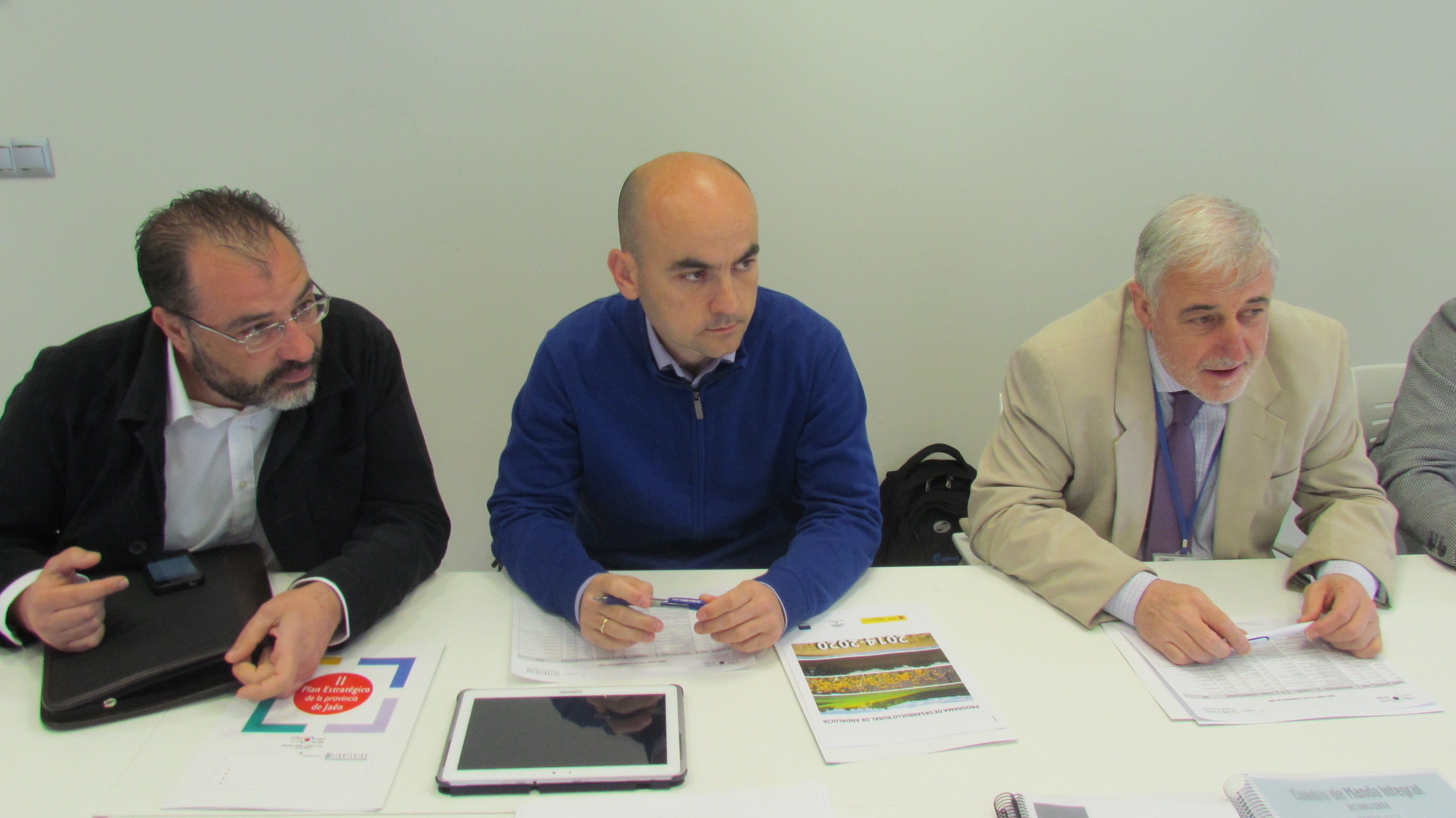 José A. Laguna (INNOVARCILLA), Ángel Fraile (CETEMET) y José Mª Navarro (ANDALTEC)