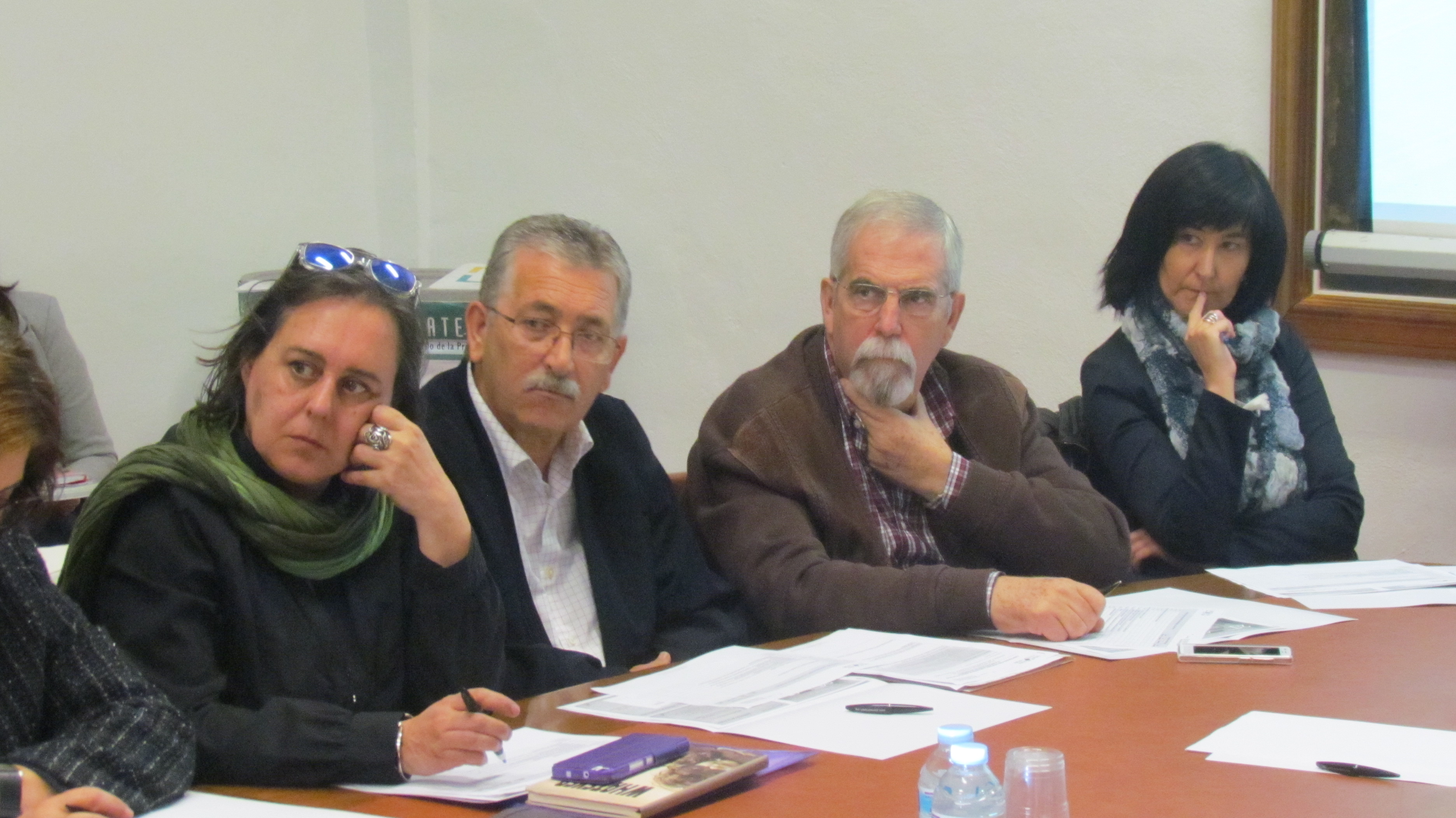 Rosa Martínez de Antoñana (AGEM), Juan José Reca (Himilce), Alberto Castro (OCO) y Antonia Marfil (Diputación)