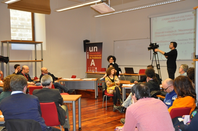 MESA DE TRABAJO 3: Mecenazgo/Comunicación/Empresas culturales