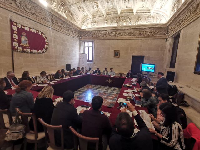 Participación en el Seminario sobre “Implementación de planes estratégicos de ciudad”, que se impartió en el Ayuntamiento de Sevilla