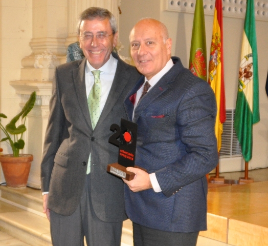 Reconocimiento a Juan Manuel de Faramiñán, secretario de la Fundación desde 1998